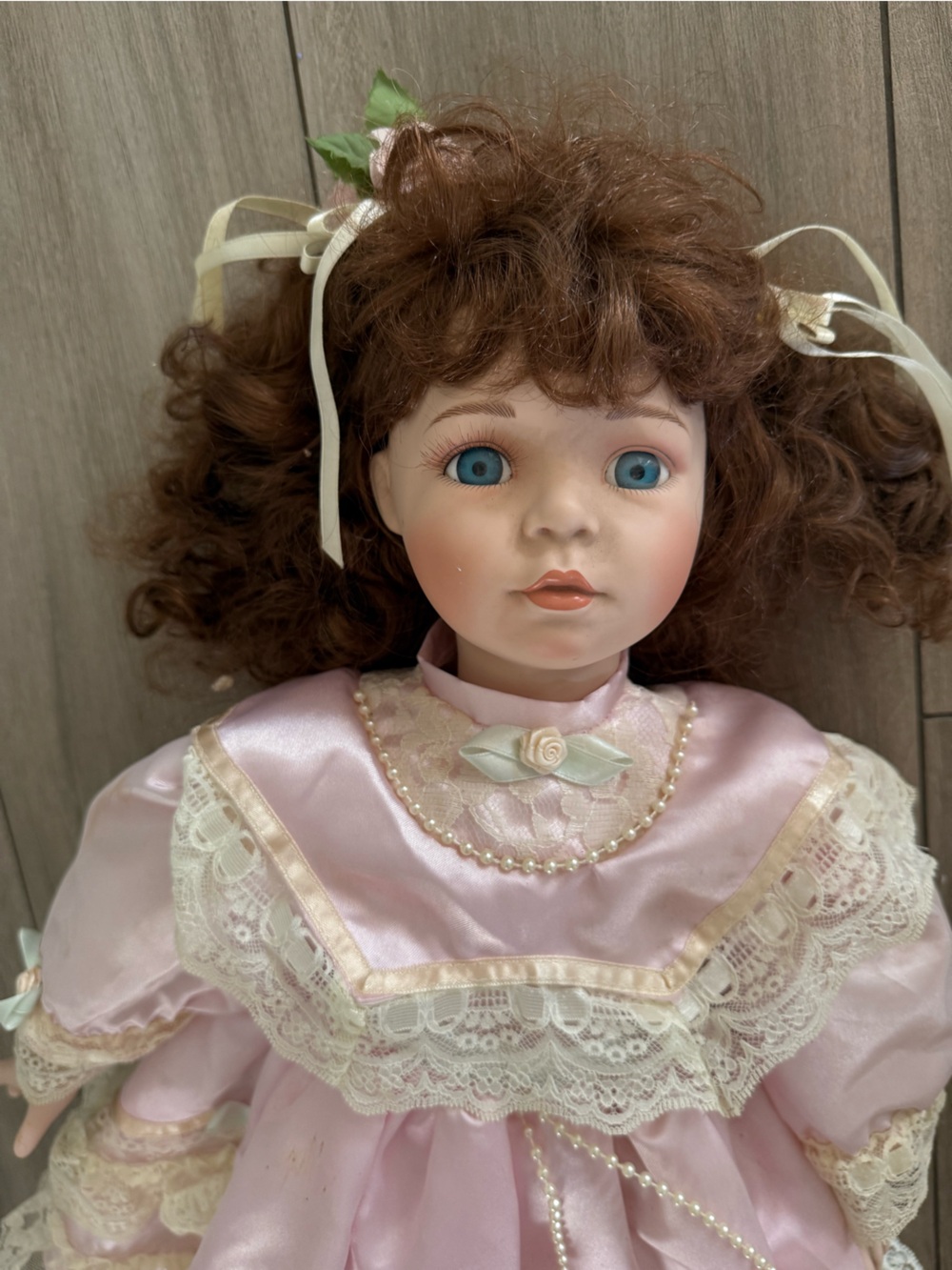 Vintage Style Porcelain Doll in Pink Lace Dress 24 inches - Picture 2 of 5